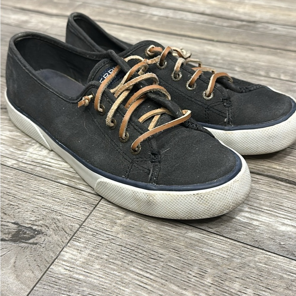 Casual Black Canvas Sneakers